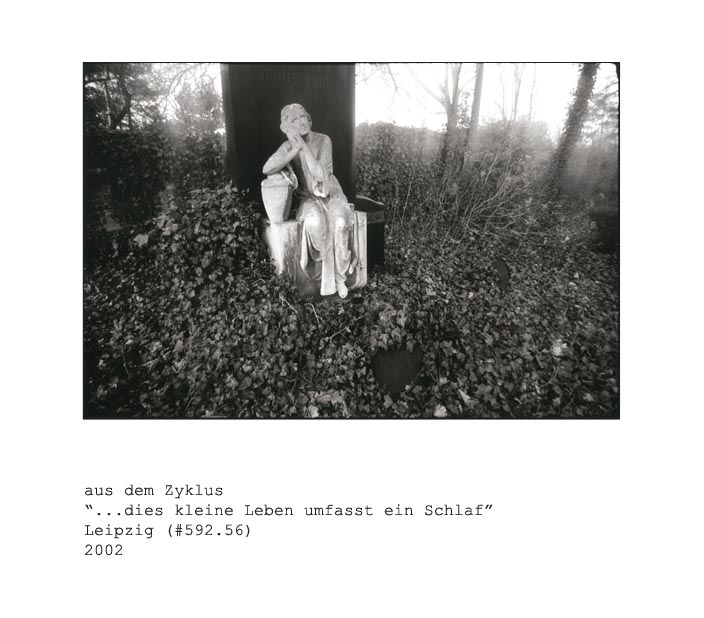 Fotografie von Uwe Klos aus dem Zyklus: ...dies kleine Leben umfasst ein Schlaf: Leipzig